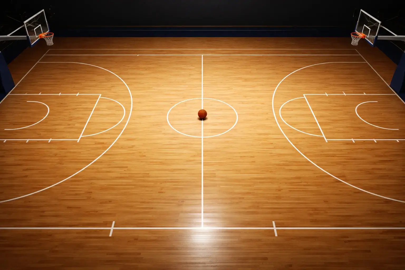 Campo da basket visto dall'alto con linee regolamentari e un pallone al centro